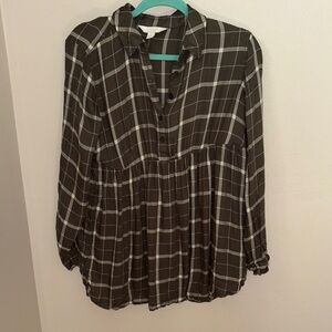 a:glow maternity Dark Green Checkered Button-Down Shirt, fall shirt